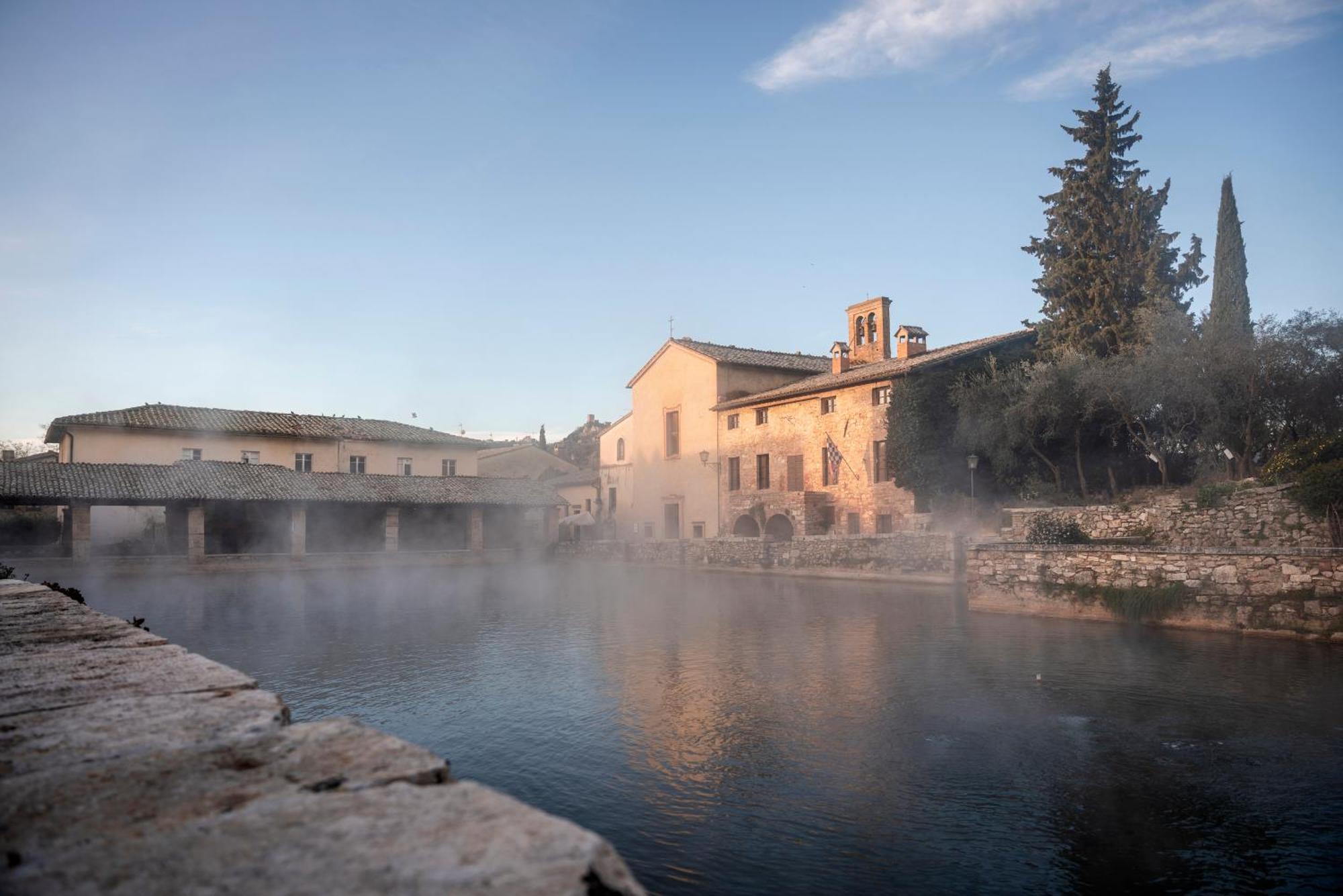 Albergo Le Terme Bagno Vignoni Zewnętrze zdjęcie